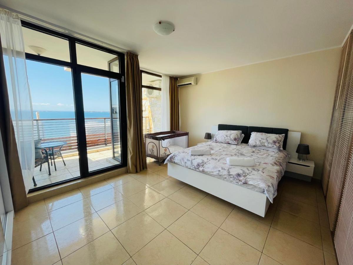 Dolce Vita Sea View Apartment スヴェティ・ヴラス エクステリア 写真