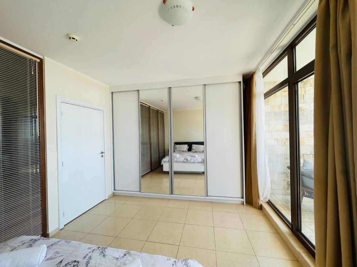 Dolce Vita Sea View Apartment スヴェティ・ヴラス エクステリア 写真