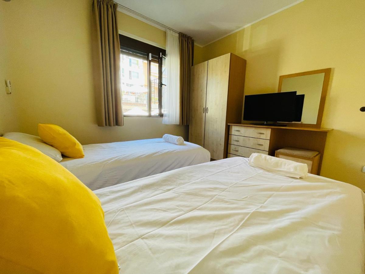 Dolce Vita Sea View Apartment スヴェティ・ヴラス エクステリア 写真